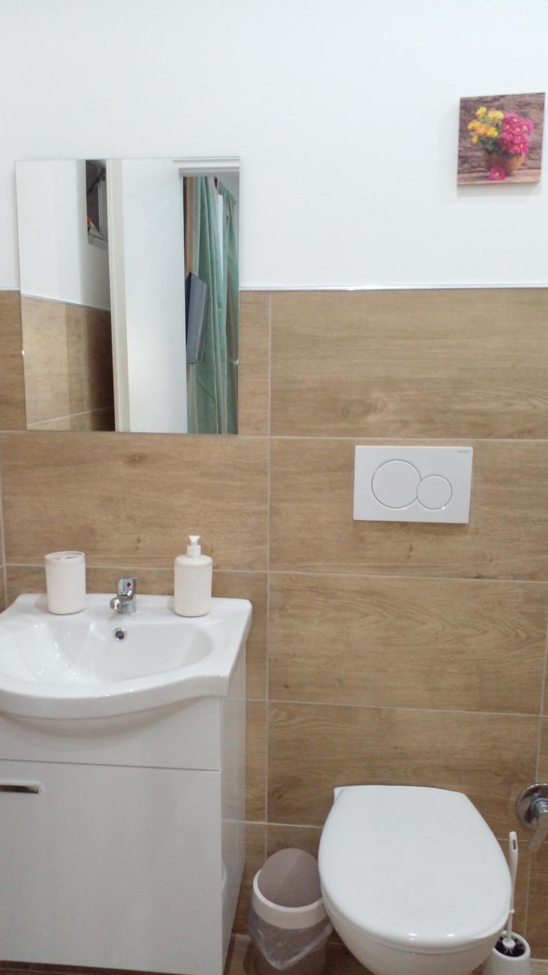 Hotel Locazione Turistica Madera Bari Esterno foto