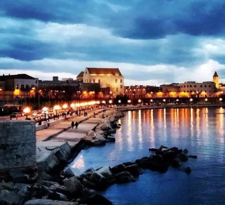 Hotel Locazione Turistica Madera Bari Esterno foto
