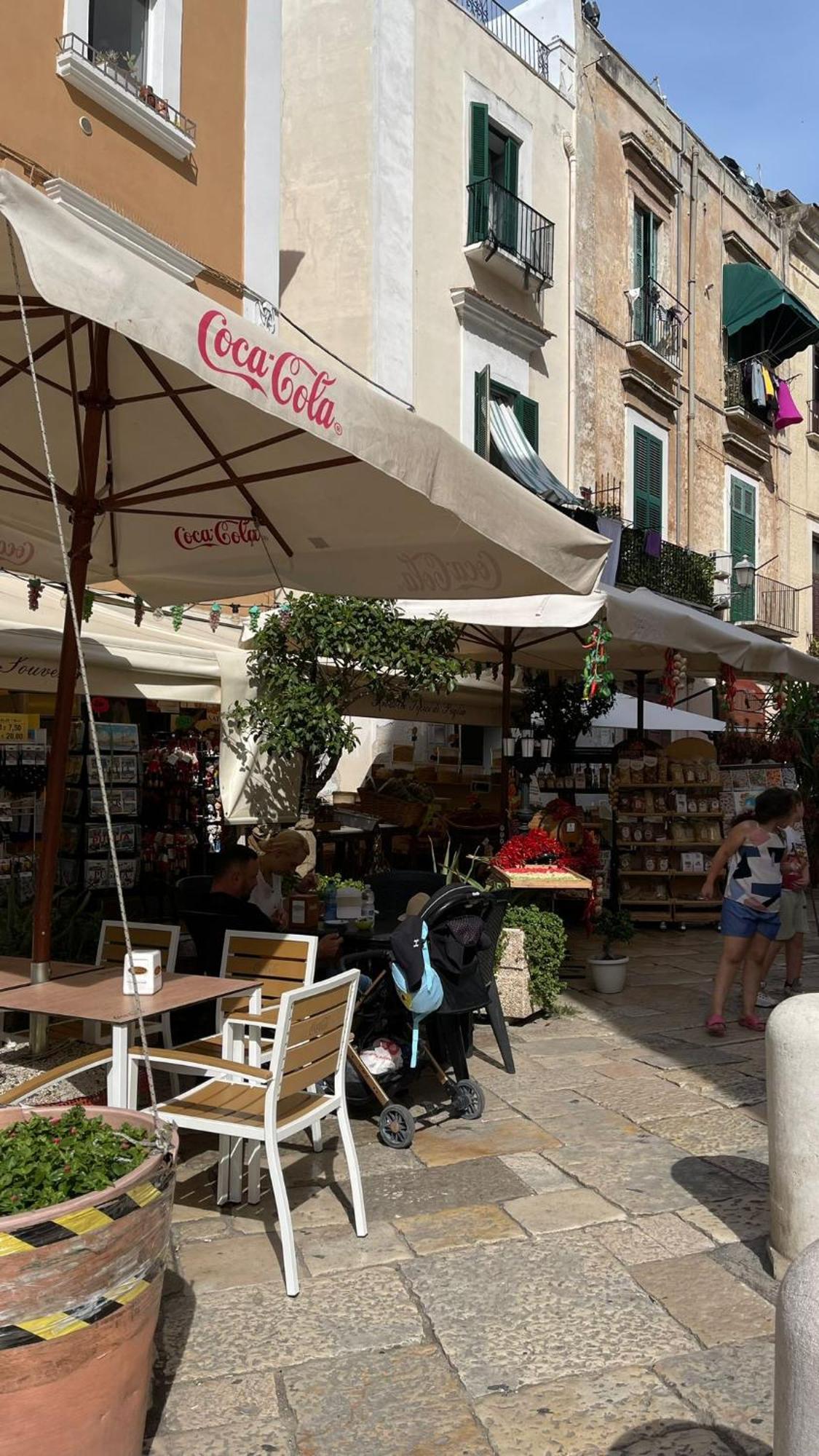 Hotel Locazione Turistica Madera Bari Esterno foto