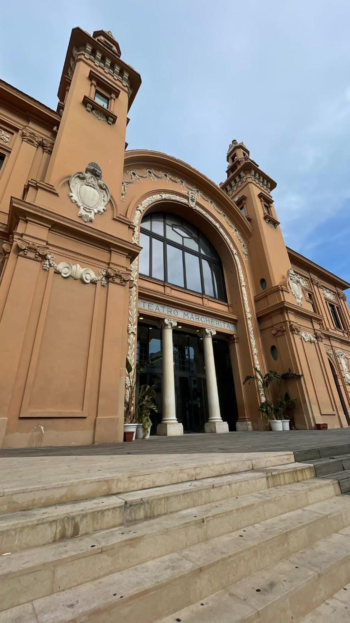 Hotel Locazione Turistica Madera Bari Esterno foto